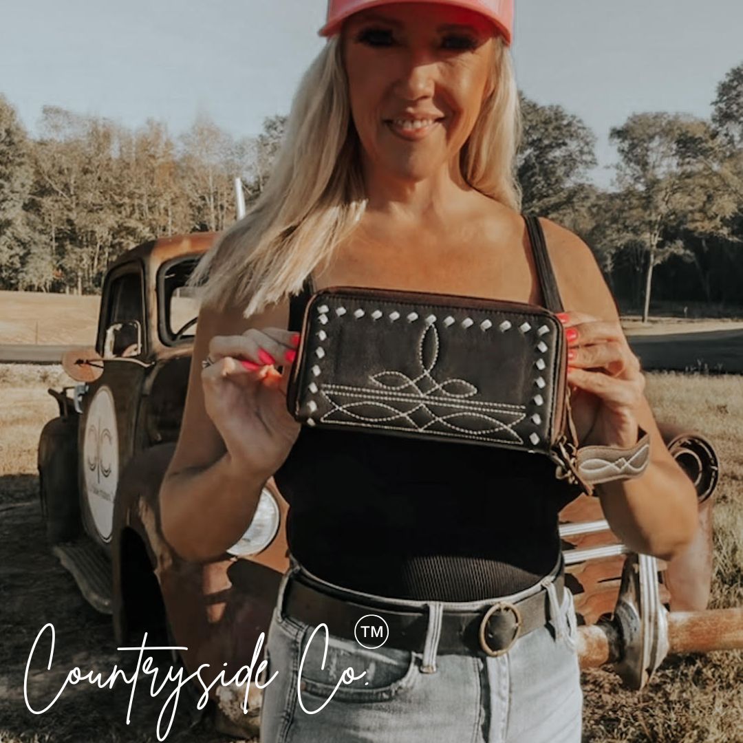 Boot Stitch Leather Wallet Wristlet